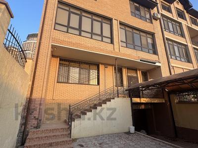 Отдельный дом · 10 комнат · 800 м² · 3.76 сот., мкр &quot;Самал&quot; 34/1 за 280 млн 〒 в Актау, мкр "Самал"