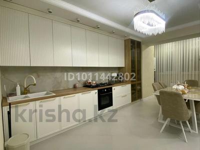 4-бөлмелі пәтер · 122 м² · 4/5 қабат, мкр. Алтын орда — Батыс 2, бағасы: 55 млн ₸ в Актобе