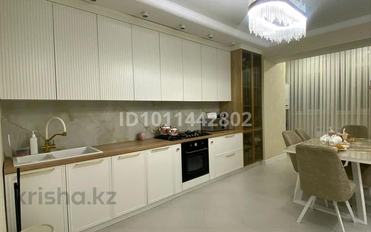 4-бөлмелі пәтер · 122 м² · 4/5 қабат, мкр. Алтын орда — Батыс 2, бағасы: 55 млн ₸ в Актобе — фото 2
