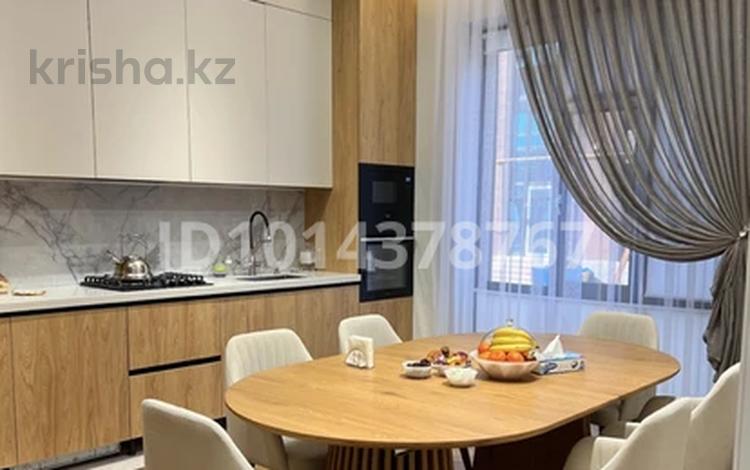 4-комнатная квартира · 175 м², Дүйсен Баянов 218 за 63 млн ₸ в Таразе — фото 18