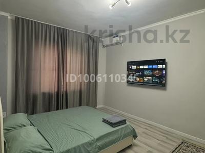 1-бөлмелі пәтер · 40 м² · 2/5 қабат, Север ш/а 15 — Торговый центр север, бағасы: 2 500 ₸ в Шымкенте, Аль-Фарабийский р-н
