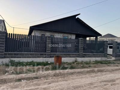 Продажа домов и дачи в Алматинской обл.: Отдельный дом · 5 комнат · 180 м² · 5 сот., 3 линия 13 квартал 63 за 39 млн 〒 Отдельный дом · 5 комнат · 180 м² · 5 сот., 3 линия 13 квартал 63 за 39 млн 〒 в Казцик