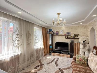 Отдельный дом · 4 комнаты · 80 м² · 5.5 сот., Переулок снайперский — Срочная продажа за 200 млн ₸ в Алматы, Медеуский р-н