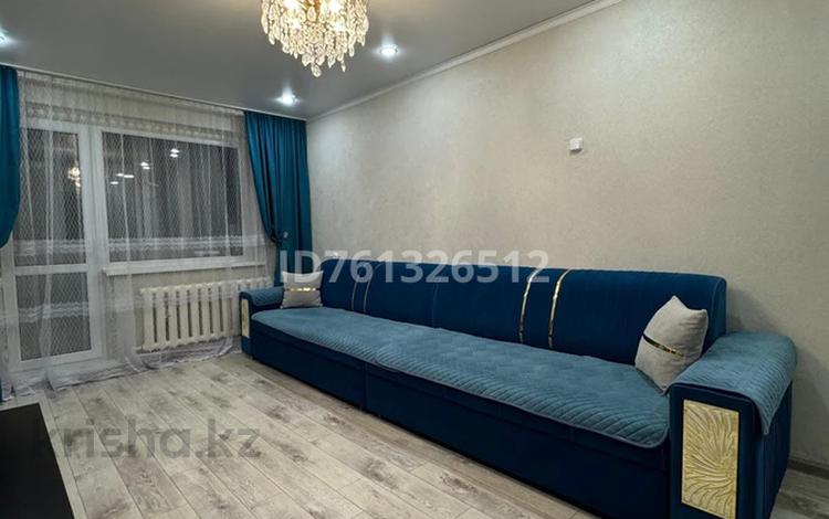 2-комнатная квартира · 44.4 м² · 5/5 этаж, Майкудук, 16й микрорайон за 13.5 млн 〒 в Караганде, Алихана Бокейханова р-н — фото 2