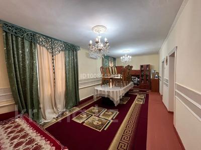 Отдельный дом · 4 комнаты · 91.7 м² · 6.33 сот., Акша батыра 60 — Областной наркологический диспансер за 34 млн 〒 в Таразе