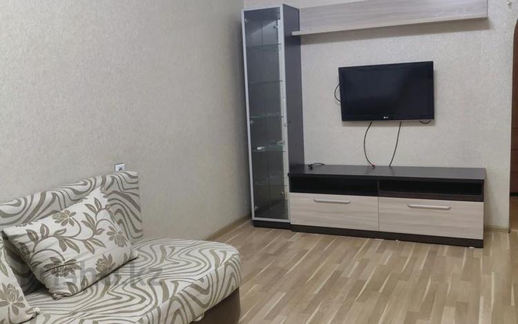 1-комнатная квартира · 40 м² · 2/9 этаж, Толе би 200 — Гагарина за 200 000 ₸ в Алматы, Алмалинский р-н — фото 2