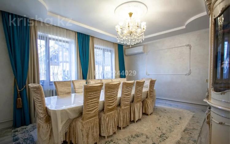 Отдельный дом · 7 комнат · 206 м² · 5 сот., мкр Кемел (Первомайское), Илийская 22 — улица Илийская 22 за 95 млн ₸ в Алматы, Жетысуский р-н — фото 3