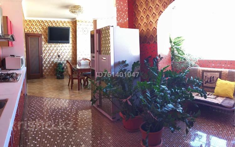 4-бөлмелі пәтер · 141.2 м² · 5/6 қабат, Сатпаева 50 А — Рядом с площадью Дины Нурпейсовой, бағасы: 59 млн ₸ в Атырау — фото 7