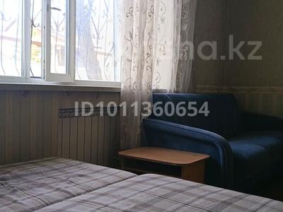 3 комнаты · 80 м² · 1/2 этаж, Жамбыла 111 за 55 000 ₸ в Караганде, Казыбек би р-н