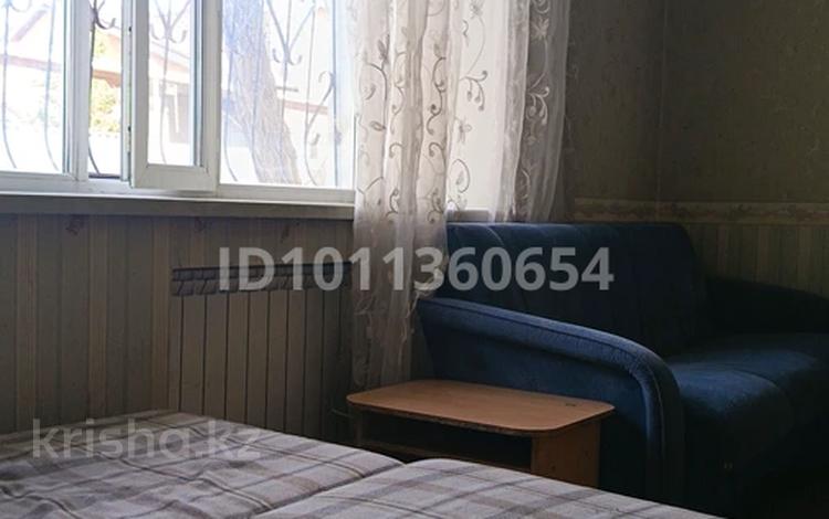 3 комнаты · 80 м² · 1/2 этаж, Жамбыла 111 за 55 000 ₸ в Караганде, Казыбек би р-н — фото 2