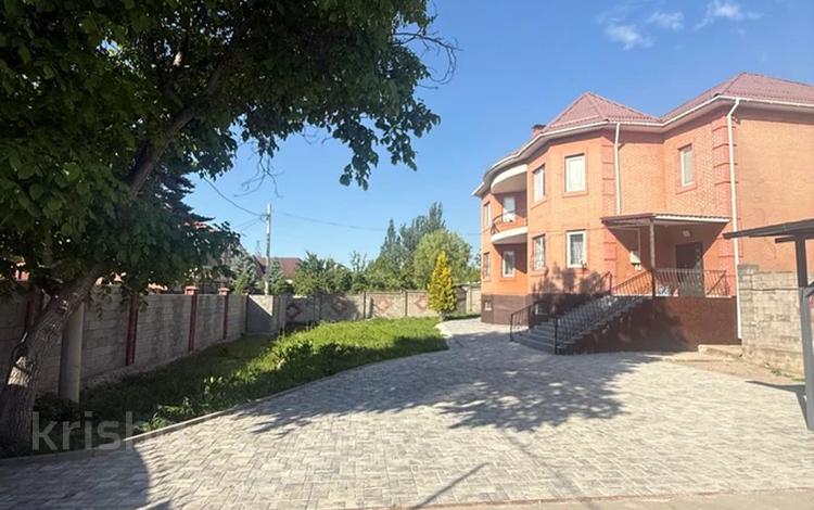 Жеке үй · 10 бөлме · 496 м² · 10 жүзд., Хан Тенгри ш/а., Кенесары Хана 69, бағасы: 345 млн ₸ в Алматы, Бостандыкский р-н — фото 2