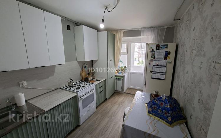 2-бөлмелі пәтер · 52.4 м² · 3/10 қабат, мкр 11 37, бағасы: 21.5 млн ₸ в Актобе — фото 2