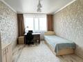 2-комнатная квартира · 53 м² · 6/9 этаж, мкр Юго-Восток, Университетская за 19.4 млн 〒 в Караганде, Казыбек би р-н — фото 2
