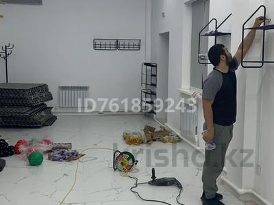 Еркін, кеңселер, дүкендер мен бутиктер, қоймалар, сұлулық салондары, фитнес және спорт, білім орталықтары, конференц-залдар, кабинеттер және жұмыс орындары, студиялар · 47.2 м², бағасы: 200 000 〒 в Атырау, мкр Атырау