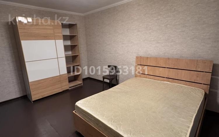 1-комнатная квартира · 38 м² · 3/5 этаж, Чернышевского 22 за 160 000 ₸ в Усть-Каменогорске — фото 2