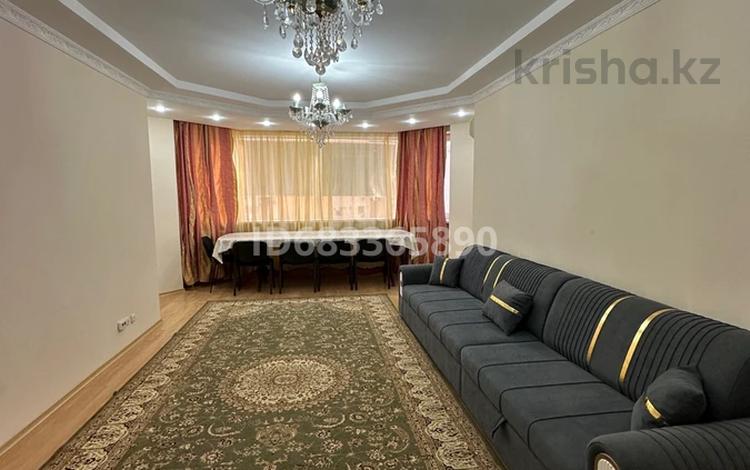 4-комнатная квартира · 135 м² · 7/9 этаж, мкр Сары Арка 40 за 400 000 〒 в Атырау — фото 28