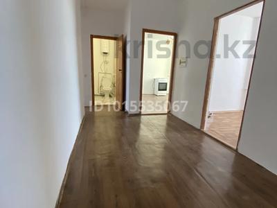 3-комнатная квартира · 79.5 м² · 10/10 этаж, шахтеров 74 за 27 млн ₸ в Караганде, Казыбек би р-н
