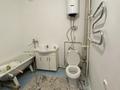 3-комнатная квартира · 79.5 м² · 10/10 этаж, шахтеров 74 за 27 млн ₸ в Караганде, Казыбек би р-н — фото 13