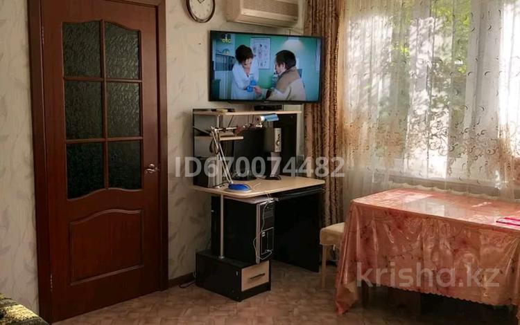 2-бөлмелі пәтер · 37 м² · 1/2 қабат, Волгоградская — Жилгородок, бағасы: 15 млн ₸ в Атырау, мкр Жилгородок — фото 2