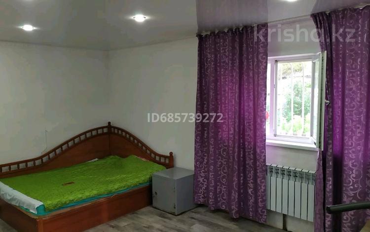 Отдельный дом • 1 комната • 70 м² • 14 сот., Пчилиная 6 за 14 млн 〒 в Павлодаре — фото 8