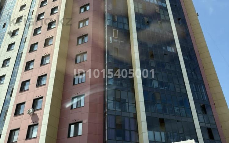 1-комнатная квартира · 35 м² · 16/20 этаж, мкр Юго-Восток, Камали Дюсембекова 44/2 за 200 000 ₸ в Караганде, Казыбек би р-н — фото 2