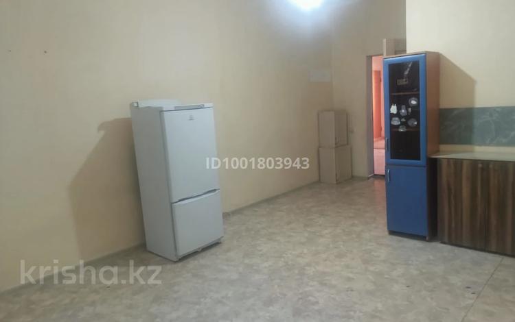 1 комната · 24 м² · 1 этаж, Акжан 3 за 80 000 ₸ в Астане, Есильский р-н — фото 2
