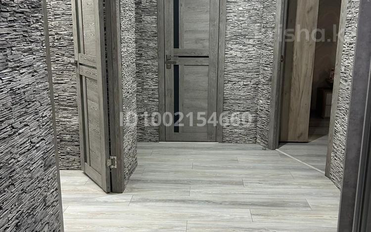 3-бөлмелі пәтер · 64 м² · 5/5 қабат, Амре Кашаубаева 9/1, бағасы: 32 млн ₸ в Усть-Каменогорске, Ульбинский — фото 6