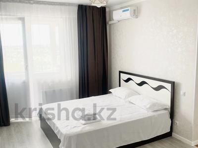 1-комнатная квартира · 43 м² · 11/16 этаж, мкр Асар , ​Туркия 2/3 — Мкр Шымсити, рядом Шымсити парк, Шымкент сити молл Трц, Кызгалдак холл за 15 000 〒 в Абайский р-н