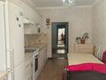 2-бөлмелі пәтер · 80 м², Алтын орда ш/а., бағасы: 250 000 ₸ в Актобе, мкр. Алтын орда — фото 3