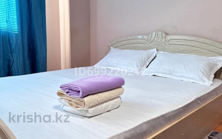 1-бөлмелі пәтер · 100 м² · 3/9 қабат, мкр 12 49 — Аида ТД - 52,56 школа- ЛвйвСтайл фитнес клуб- Дина Анвар Мерей супермаркеты, бағасы: 10 000 ₸ в Актобе — фото 12