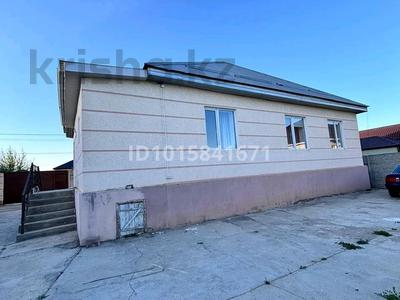 Жеке үй · 5 бөлме · 170 м² · 10 жүзд., Бектөбе ш/а. 5 — Шығанақ, бағасы: 37 млн ₸ в Таразе, мкр Бектобе