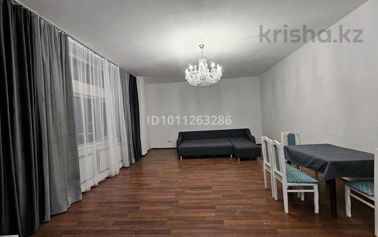 3-комнатная квартира · 135 м² · 22/25 этаж, Динмухаммед Кунаев 12 — ул Конаева/Акмешит за 480 000 ₸ в Астане, Есильский р-н — фото 2
