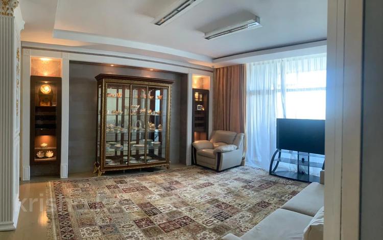 4-комнатная квартира, 152 м², 2/18 этаж, Байтурсынова 1 за 85 млн 〒 в Астане, Алматы р-н — фото 2