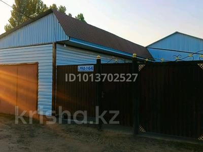Отдельный дом · 5 комнат · 140 м² · 10 сот., УВД 3 64 — ТД СКАЛА за 22 млн ₸ в Актобе, мкр. Курмыш
