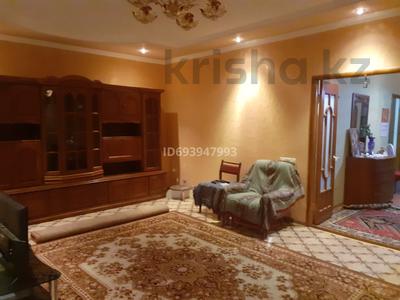 Отдельный дом · 6 комнат · 120 м² · 3.8 сот., Старый город, Нариманова 33 — Рядом с Колхозным рынком за 55 млн 〒 в Актобе