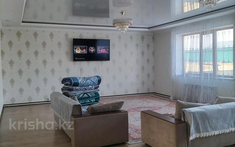 Отдельный дом • 7 комнат • 300 м² • 10 сот., Отенай,улЖенис 62 за 40 млн 〒 в Талдыкоргане — фото 2