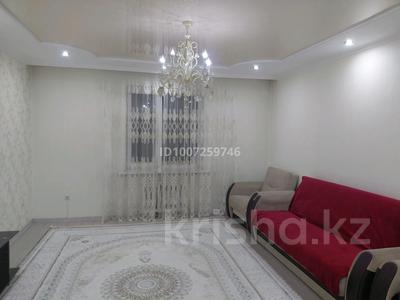 2-комнатная квартира · 69 м² · 2/5 этаж, Балпанов 5 — Ресторан Шафран за 180 000 〒 в Талдыкоргане, мкр Болашак