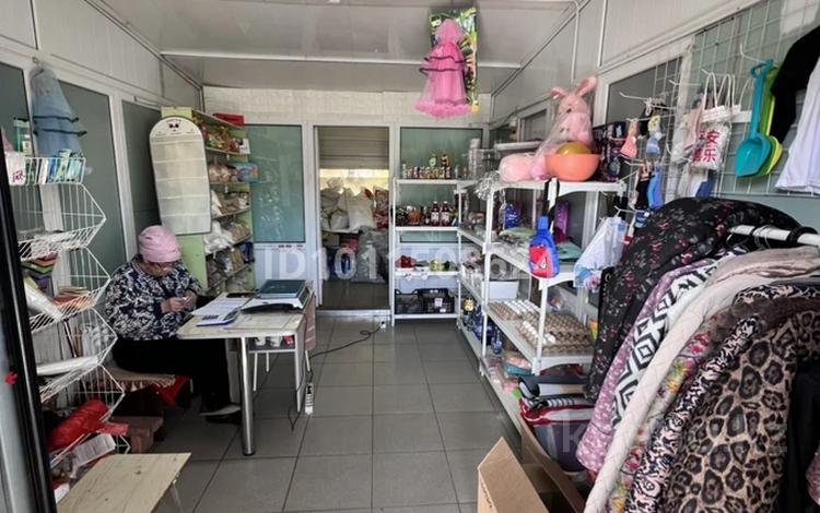 Дүкендер мен бутиктер · 20 м², бағасы: 50 000 ₸ в Караганде, Казыбек би р-н — фото 2