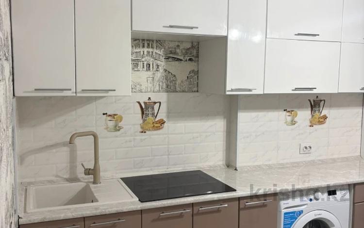 1-комнатная квартира · 34.2 м² · 12/18 этаж, Жамбыла Жабаева 49а за 19.5 млн ₸ в Петропавловске — фото 2