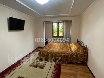 1-бөлмелі пәтер · 40 м² · 3/5 қабат, 11-шағынаудан 112А, бағасы: 11 000 ₸ в Шымкенте, Енбекшинский р-н