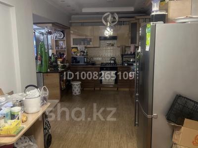 Часть дома · 11 комнат · 500 м² · 2.5 сот., Акан-Серы 92 за 399 млн ₸ в Алматы, Турксибский р-н