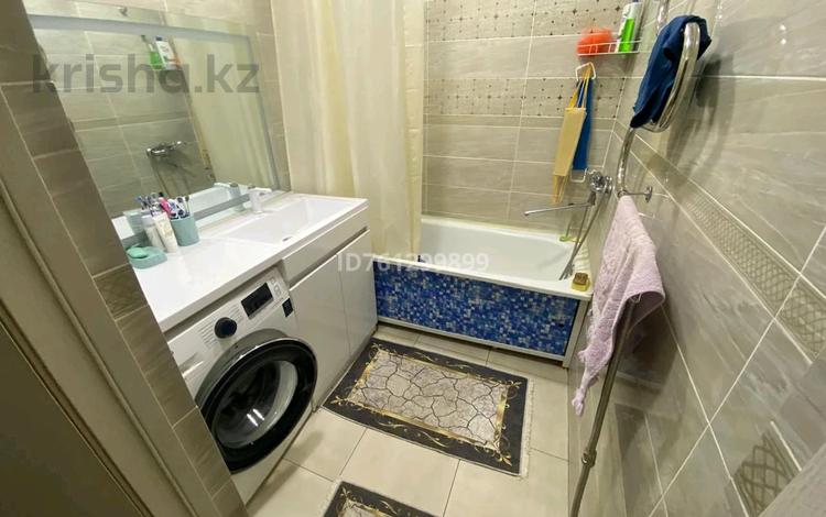 3-бөлмелі пәтер · 79.1 м² · 2/5 қабат, Молдагуловой 17/5, бағасы: 38 млн ₸ в Усть-Каменогорске — фото 2