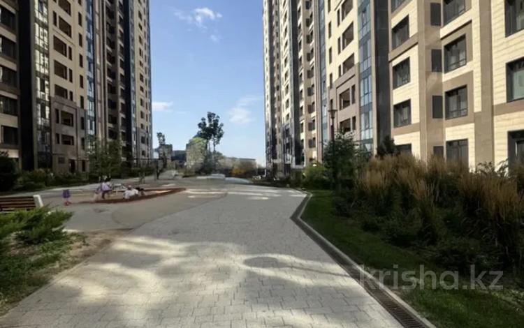 2-комнатная квартира · 66.8 м² · 17/17 этаж, Жарокова 218 за 56 млн ₸ в Алматы, Бостандыкский р-н — фото 2