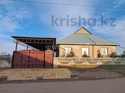 Отдельный дом · 6 комнат · 204 м² · 10 сот., Есимбекова 44 — За гостиницой Мерке за 27 млн ₸