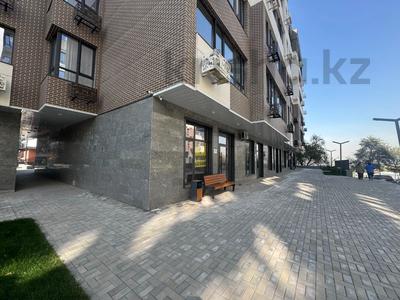 Свободное назначение, офисы, магазины и бутики, салоны красоты, фитнес и спорт, медцентры и аптеки, образование, развлечения, кабинеты и рабочие места, студии · 76 м² за 600 000 ₸ в Алматы, Наурызбайский р-н