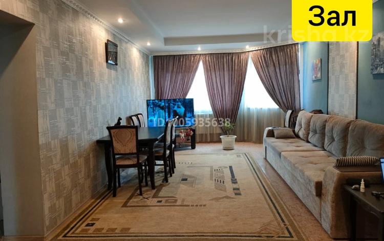 3-комнатная квартира · 119.9 м² · 5/5 этаж, мкр Жилгородок, Есет батыра 5 за 29 млн ₸ в Актобе — фото 19