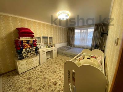 1-комнатная квартира, 33.2 м², 1/9 этаж, Камзина 56 за ~ 12.3 млн 〒 в Павлодаре