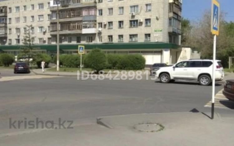 3-комнатная квартира · 55.8 м² · 3/5 этаж, Естая 40 за 23 млн ₸ в Павлодаре — фото 2