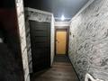 3-комнатная квартира · 48.1 м² · 5/5 этаж, Пришахтинск, Пришахтинск, 22й микрорайон 4 — 32 школа за 13.6 млн ₸ в Караганде, Алихана Бокейханова р-н — фото 6