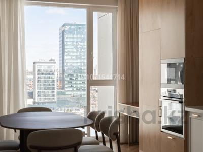 3-комнатная квартира · 90 м² · 12/12 этаж, Сыганак 28 — улица Толе Би за 85 млн 〒 в Астане, Нура р-н